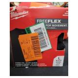 Milwaukee Large Hybrid Tee