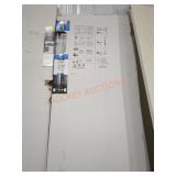 Delta 30"-33" Tempered Glass Panel