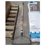 Husky 16-Tine Bow Rake