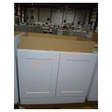 Hampton Bay Shaker Cabinet 33"x27"x30"