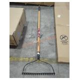 Husky 16-Tine Bow Rake
