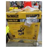 DeWalt 3400psi 2.5gpm Gas Pressure Washer