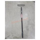 Husky 16-Tine Bow Rake