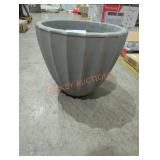 16" Planter