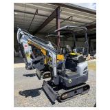 ME18 MINI EXCAVATOR