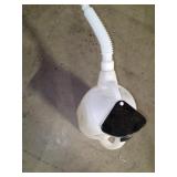 Plastic dispenser for fluids