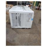 Vissani 6000BTU window air conditioner