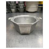 Metal dishware