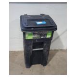 Black Outdoor Utility Trash Bin with Wheels