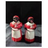 Plastic Aunt Jemima Salt Shaker and Syrup