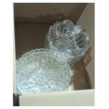 Set of Decorative Clear Glass Bowls box lot.