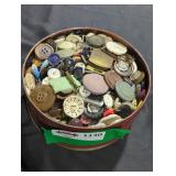 Sewing buttons tin lot.