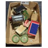 Misc. Vintage items box lot.