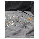 Costume Jewelry earrings lot.