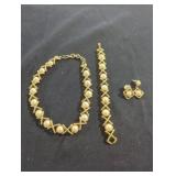 Pearl-Accented costume Jewelry Set