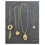 4 costume jewelry necklaces lot.