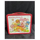 Strawberry ShortCake Lunch Box and Thermos