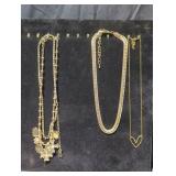 Costume necklaces jewelry lot.