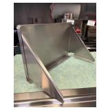 Clean plate shelf