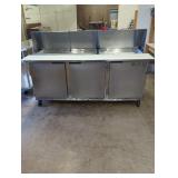 Beverage-Air reach-in sandwich prep table