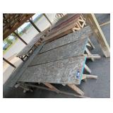 4 market tables