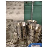 Kitchenware and Small Appliances Assortment