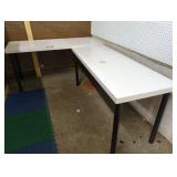 2 Tables