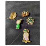 Pin Lot