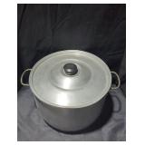 Wear-Ever Aluminum Stock Pot with Lid