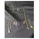 Misc Jewelry Lot