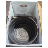 Enamel-Coated Metal Stock Pot with Lid
