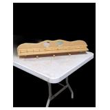 Wooden Wall-Mounted Peg Rack with Heart Cutouts