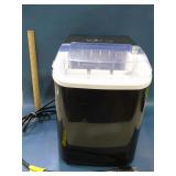 countertop ice maker used but nice