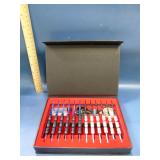 set of 12 darts in travel box case