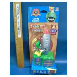 Looney Ttunes Marvin Martian Pez dispenser sealed