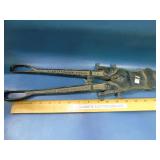 bolt cutters