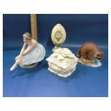 lot of decorative items