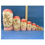 Wood nesting dolls Moscow Kremlin design