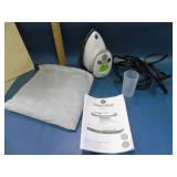 Steamfast travel steam iron