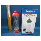 Bonjour cafe froth maker