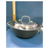 Calphalon 4 quart with lid dutch oven