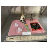 ORNAMENTS: SANTA ON SKIS, SANTA, 2) CAPITAL CITY &