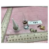 RINGS APPROX SIZE 7 1/2 & 6 AND MISC