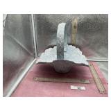 VINTAGE EMOSSED CERAMIC BASKET