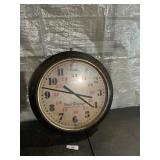 ROUND WALL CLOCK, PROPERTY -AIR FORCE UNITED