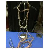 LEATHER HEADSTALL WITH BROWBAND/THROAT LATCH,