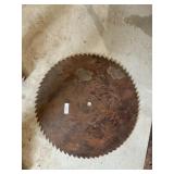 BUZZ SAW BLADE APPROX SIZE 27'