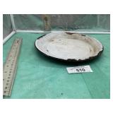 BLUE GRANITEWARE PIE PLATE APPROX 9.5' ACROSS TOP,