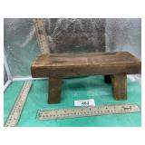 WOODEN BENCH