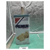 PREMIUM SALTING CRACKER TIN 15 OZ